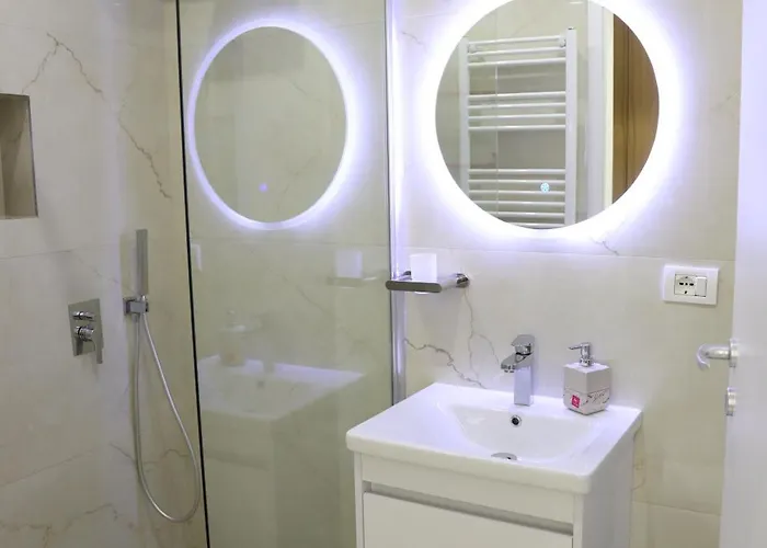 Center Cozy Modern 9/b Apartament *