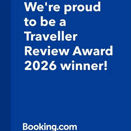 Lägenhet Center Cozy Modern 9/b