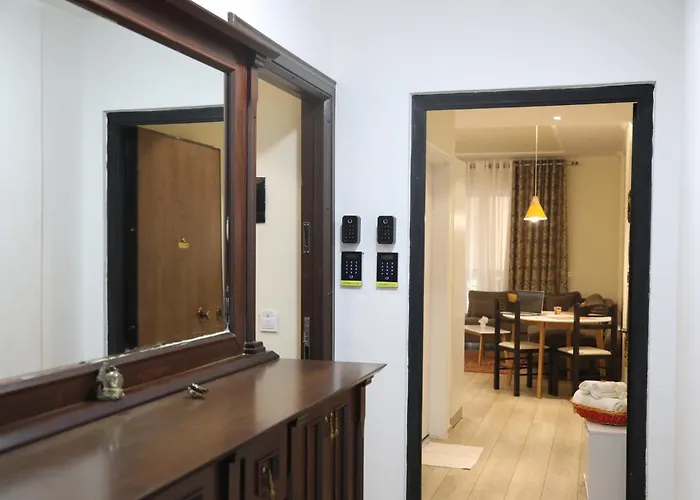 Center Cozy Modern 9/b Tirana